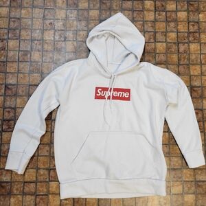 Supreme Red Logo White Hoodie
